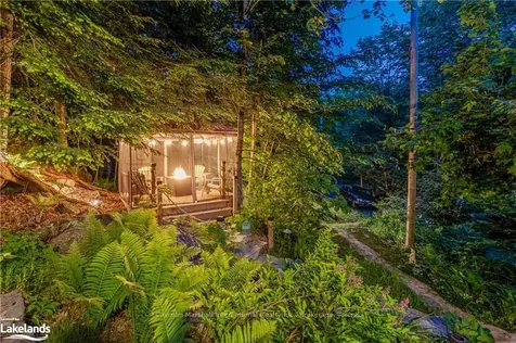 25 Beaumont Bay Road Muskoka Lakes ON P0B 1M0