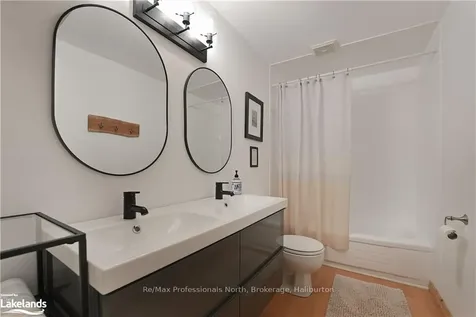 1561 Kennaway Road Dysart Et Al ON K0M 1S0