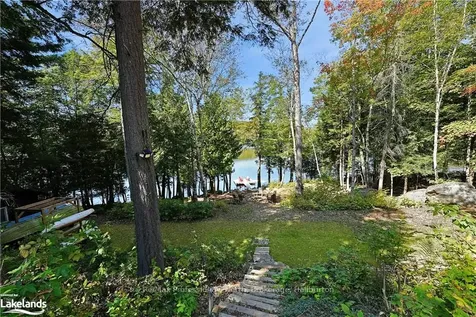 1561 Kennaway Road Dysart Et Al ON K0M 1S0