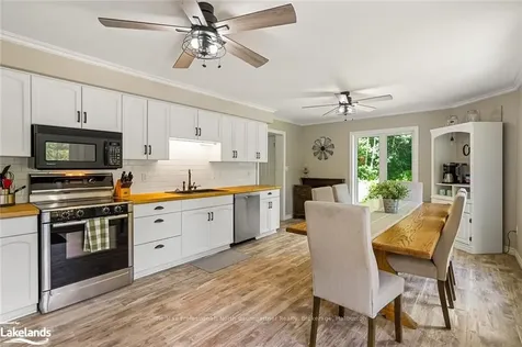 1035 Pebble Brook Lane Algonquin Highlands ON K0M 1J1