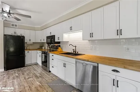 1035 Pebble Brook Lane Algonquin Highlands ON K0M 1J1