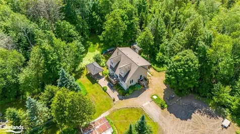 1035 Pebble Brook Lane Algonquin Highlands ON K0M 1J1