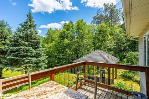 1035 Pebble Brook Lane Algonquin Highlands ON K0M 1J1