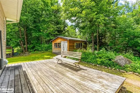 1035 Pebble Brook Lane Algonquin Highlands ON K0M 1J1