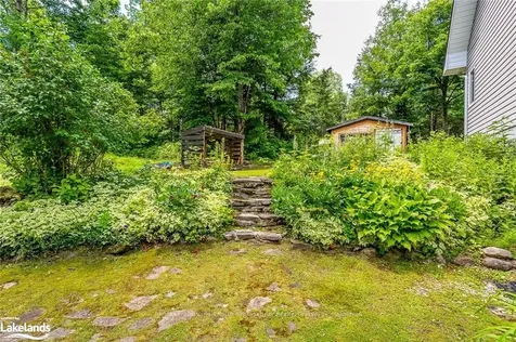 1035 Pebble Brook Lane Algonquin Highlands ON K0M 1J1