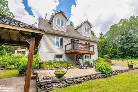 1035 Pebble Brook Lane Algonquin Highlands ON K0M 1J1