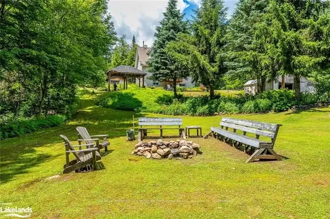 1035 Pebble Brook Lane Algonquin Highlands ON K0M 1J1