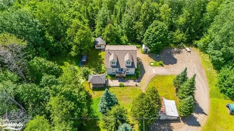 1035 Pebble Brook Lane Algonquin Highlands ON K0M 1J1