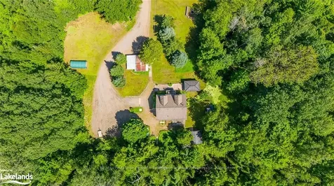 1035 Pebble Brook Lane Algonquin Highlands ON K0M 1J1