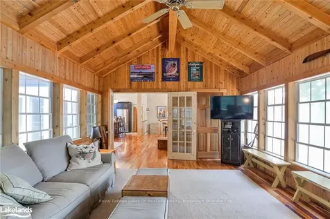 7 Pine Island N/a Muskoka Lakes ON P0B 1B0