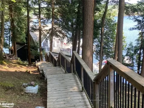 7 Pine Island N/a Muskoka Lakes ON P0B 1B0