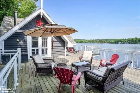 7 Pine Island N/a Muskoka Lakes ON P0B 1B0