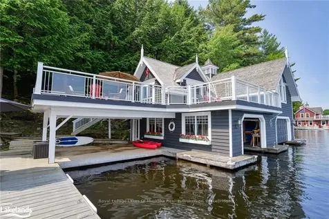 7 Pine Island N/a Muskoka Lakes ON P0B 1B0