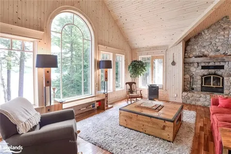 7 Pine Island N/a Muskoka Lakes ON P0B 1B0