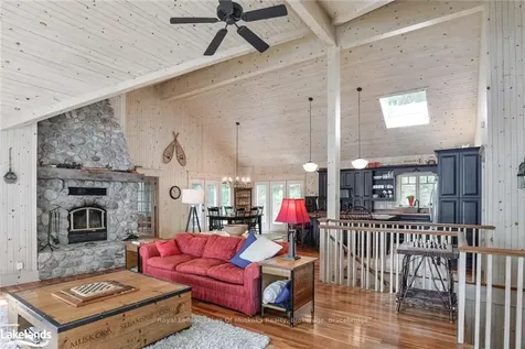 7 Pine Island N/a Muskoka Lakes ON P0B 1B0