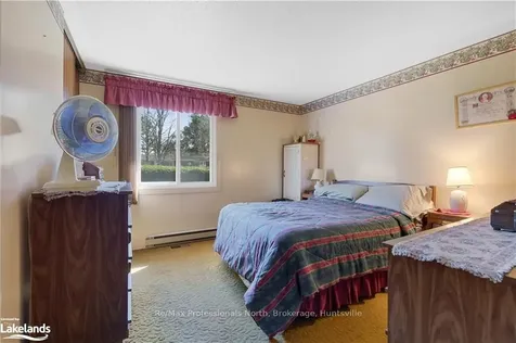 407 Ravensglen Crescent Huntsville ON P1H 1L7