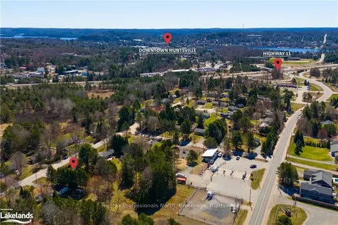 407 Ravensglen Crescent Huntsville ON P1H 1L7