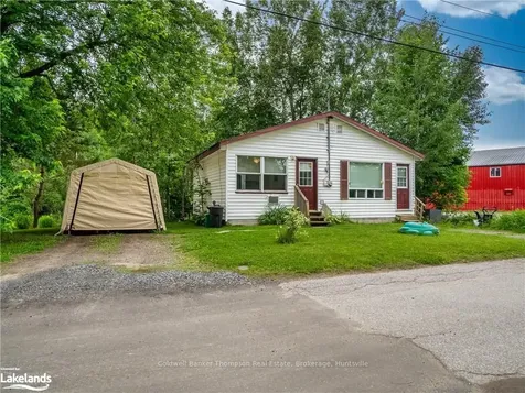 2 Airport Road Huntsville ON P1H 1X7