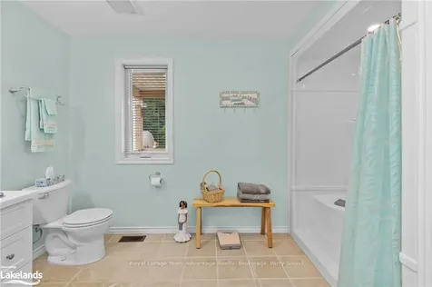 26 Meadowcrest Drive Mcdougall ON P2A 2W9