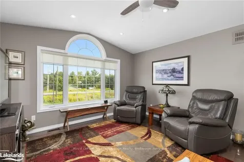 26 Meadowcrest Drive Mcdougall ON P2A 2W9