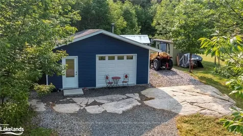 26 Meadowcrest Drive Mcdougall ON P2A 2W9