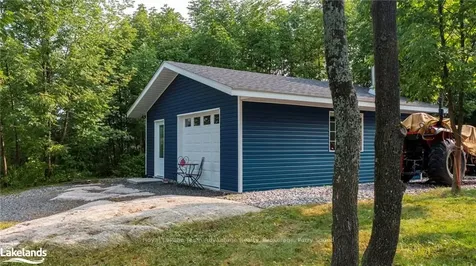 26 Meadowcrest Drive Mcdougall ON P2A 2W9