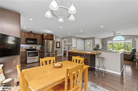 26 Meadowcrest Drive Mcdougall ON P2A 2W9
