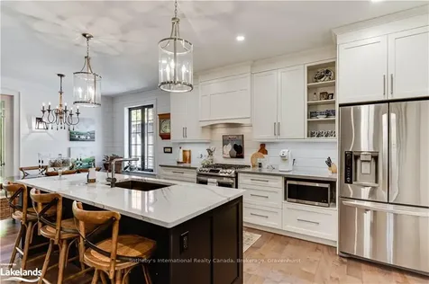 362 Fraser Street Gravenhurst ON P1P 0A9