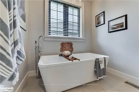 362 Fraser Street Gravenhurst ON P1P 0A9