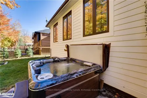 362 Fraser Street Gravenhurst ON P1P 0A9