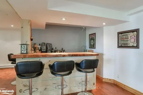 1096 Eilean Gowan N/a Bracebridge ON P1L 1B5