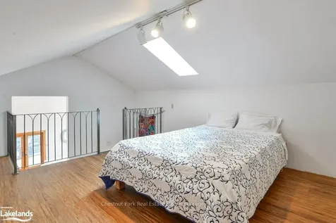 1096 Eilean Gowan N/a Bracebridge ON P1L 1B5