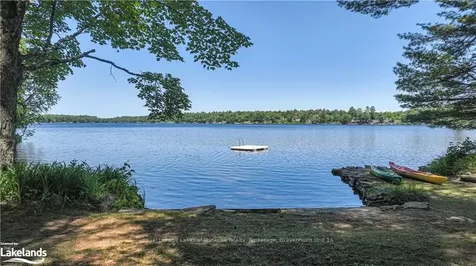 1124 Flanagan Trail Gravenhurst ON P0E 1G0