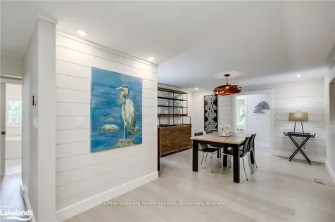 1712 Muskoka Beach Road Bracebridge ON P1P 1R1