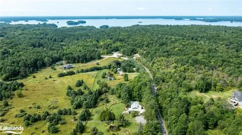 1712 Muskoka Beach Road Bracebridge ON P1P 1R1