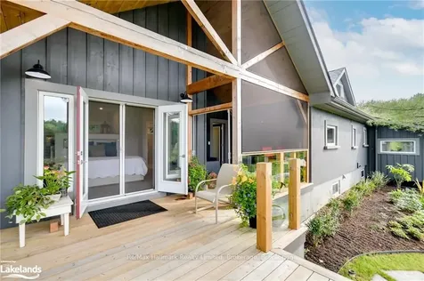 1712 Muskoka Beach Road Bracebridge ON P1P 1R1