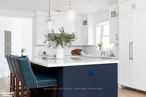 1224 Golden Beach Road Bracebridge ON P1L 1W8