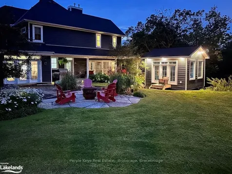 1224 Golden Beach Road Bracebridge ON P1L 1W8