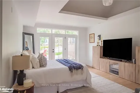 1224 Golden Beach Road Bracebridge ON P1L 1W8