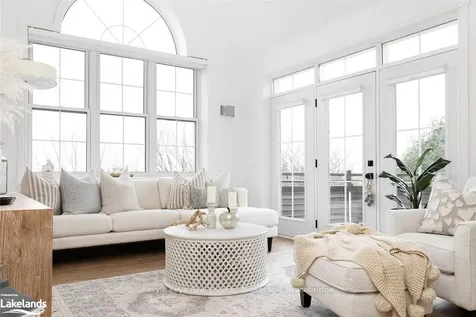 1224 Golden Beach Road Bracebridge ON P1L 1W8