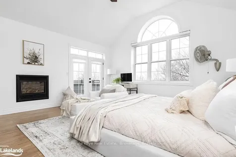 1224 Golden Beach Road Bracebridge ON P1L 1W8