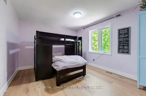 10 Karendale Crescent Hamilton ON L0R 1K0