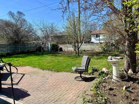 447 Pineview Byway Thunder Bay ON P7C 1Y6