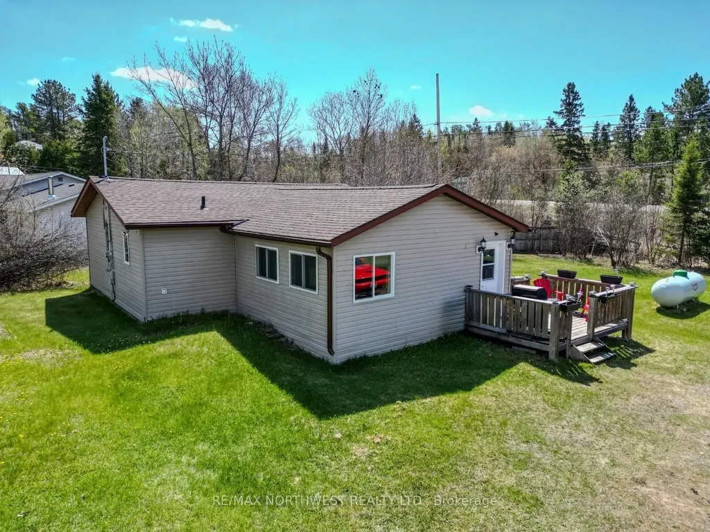 5 Tallieu Kenora ON P9N 3W8