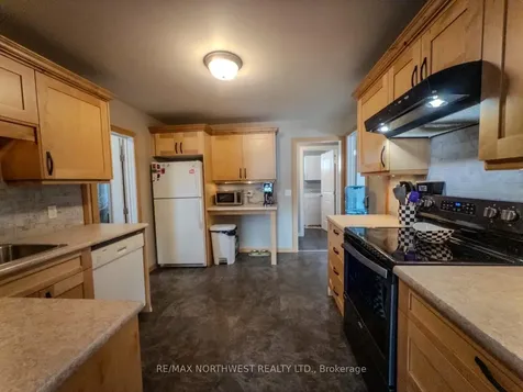 5 Tallieu Kenora ON P9N 3W8