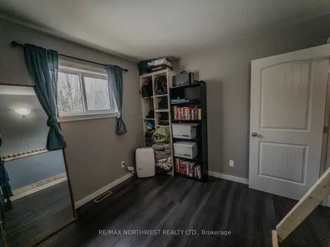 5 Tallieu Kenora ON P9N 3W8