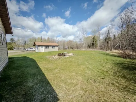 5 Tallieu Kenora ON P9N 3W8