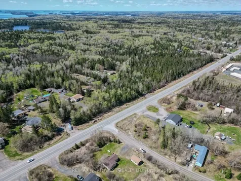 5 Tallieu Kenora ON P9N 3W8