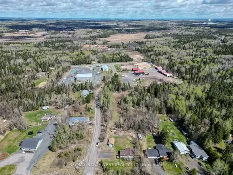5 Tallieu Kenora ON P9N 3W8