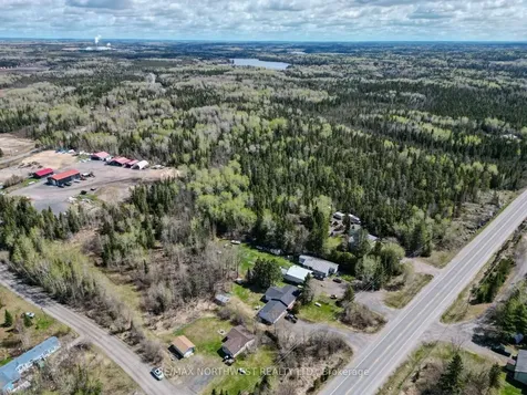 5 Tallieu Kenora ON P9N 3W8
